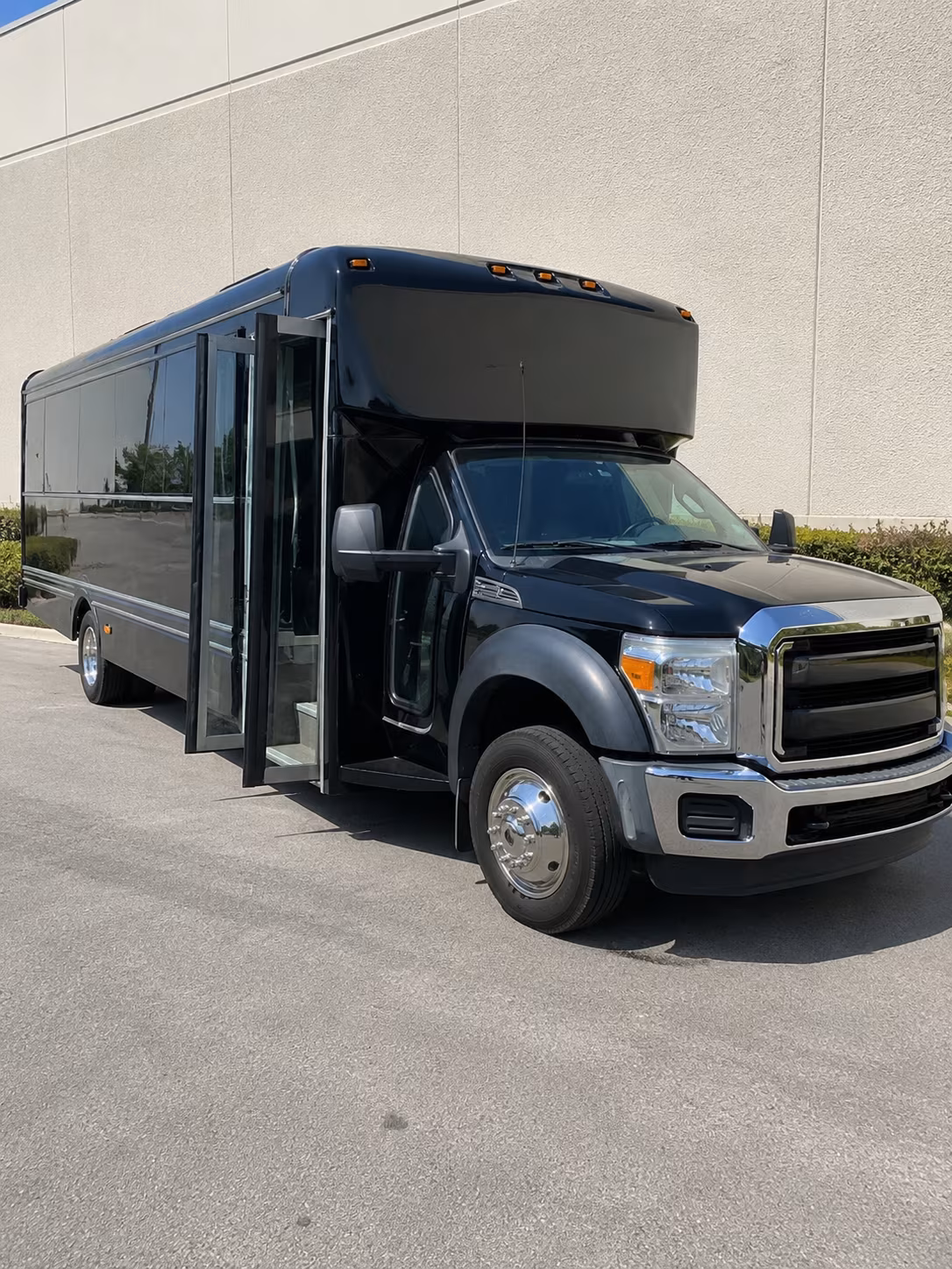 Allen allen winery tour pub crawl party bus rental party bus exterior